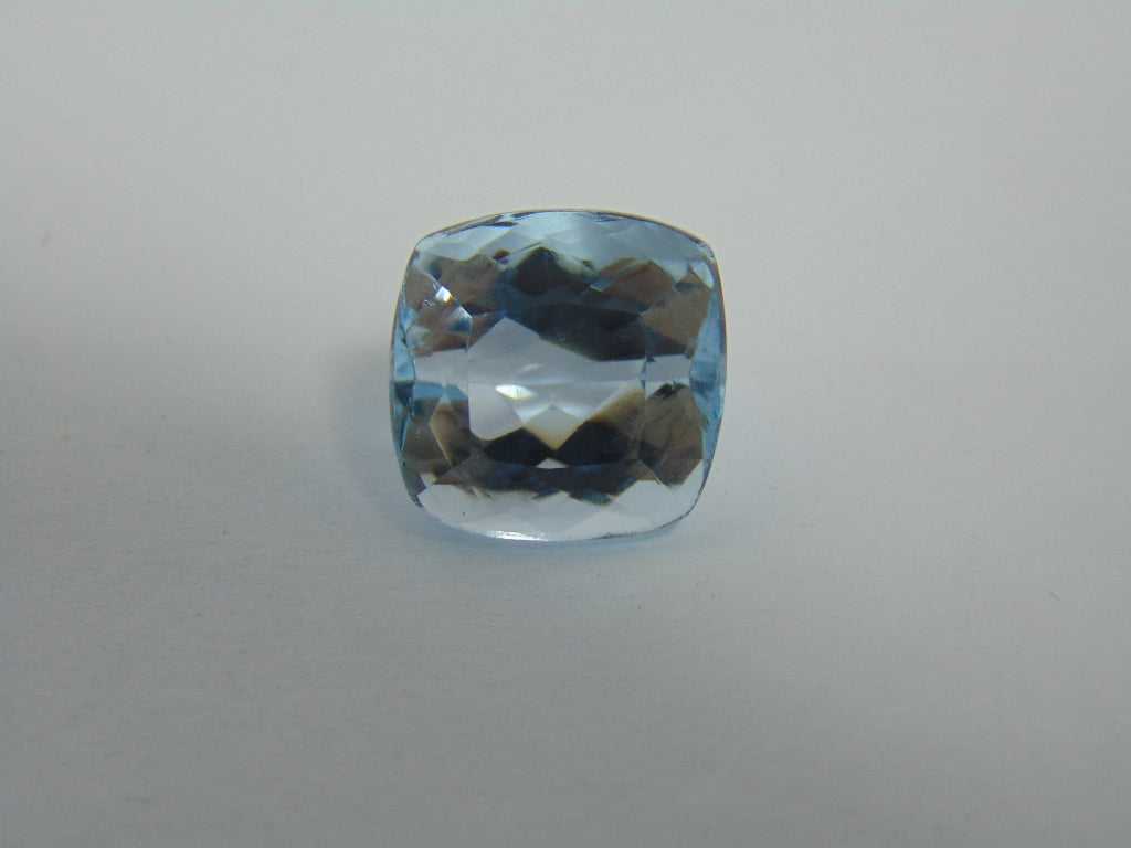 20.80ct Topaz Sky 14mm