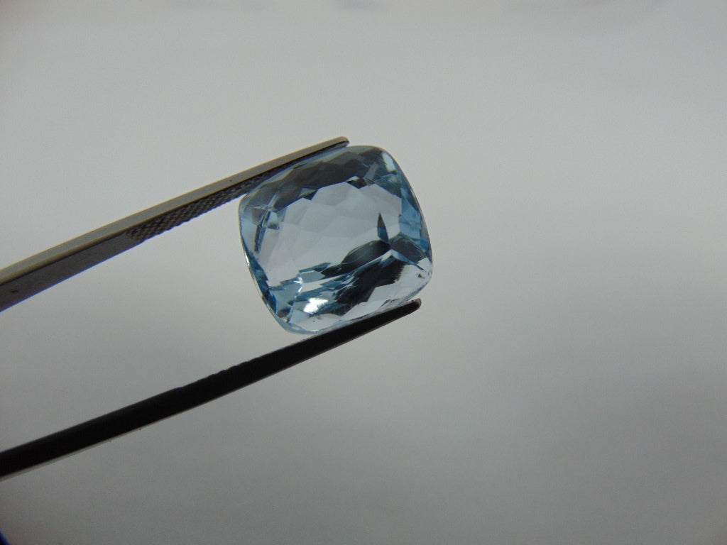 20.80ct Topaz Sky 14mm