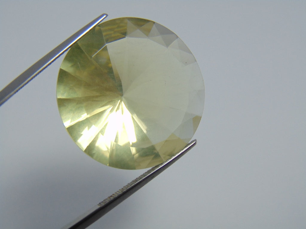 Quartzo de 31,90 cts (ouro verde)