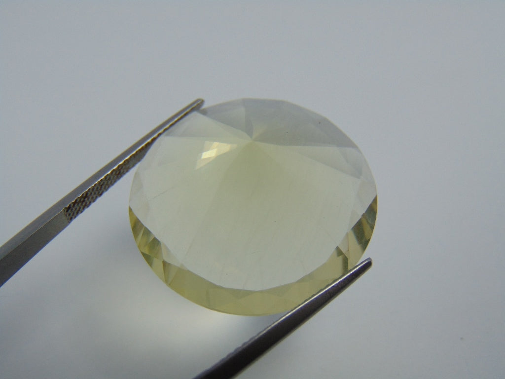 31.90cts Quartz (Green Gold)