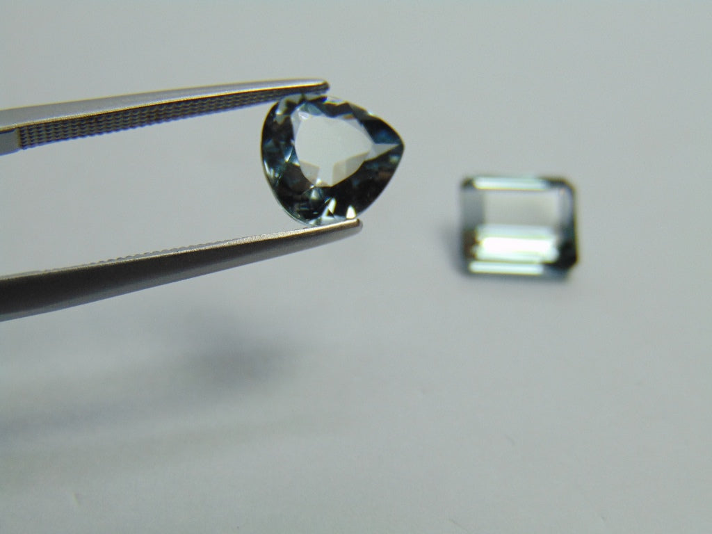 3,95 ct Aquamarine 9x8mm 8x7mm