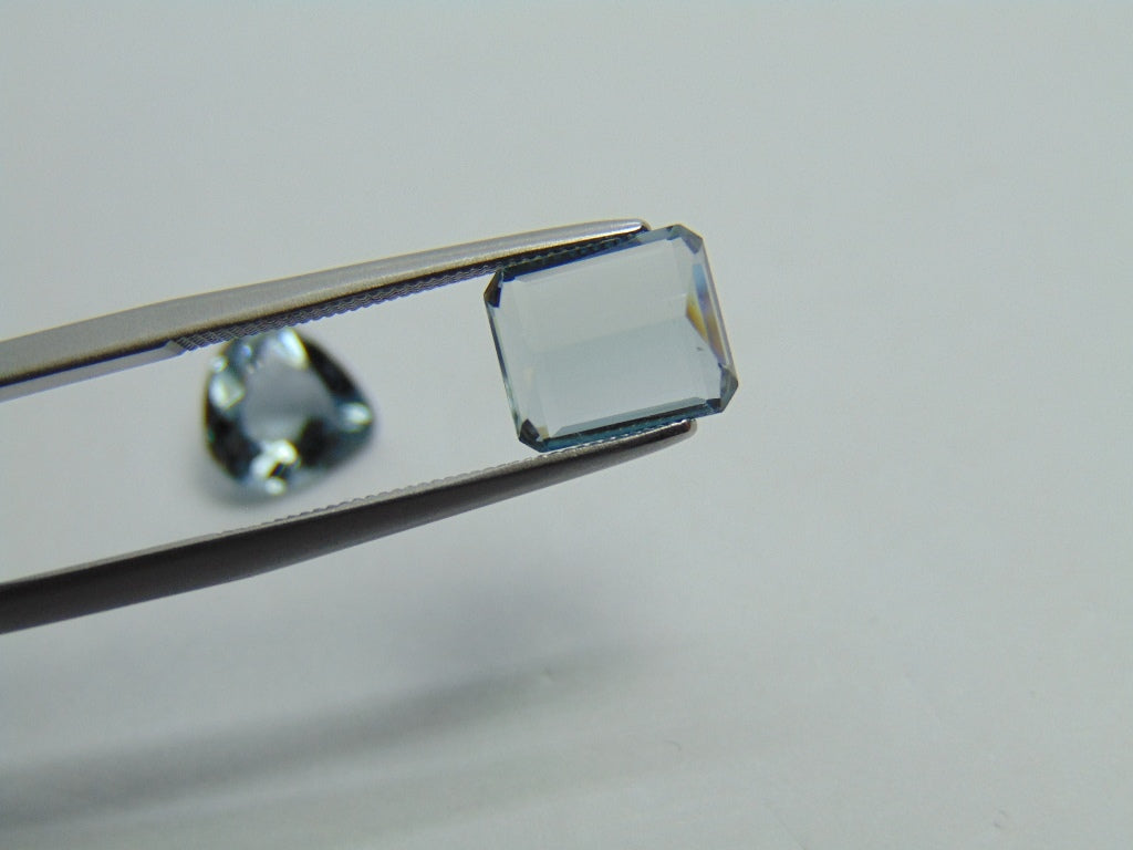 3,95 ct Aquamarine 9x8mm 8x7mm