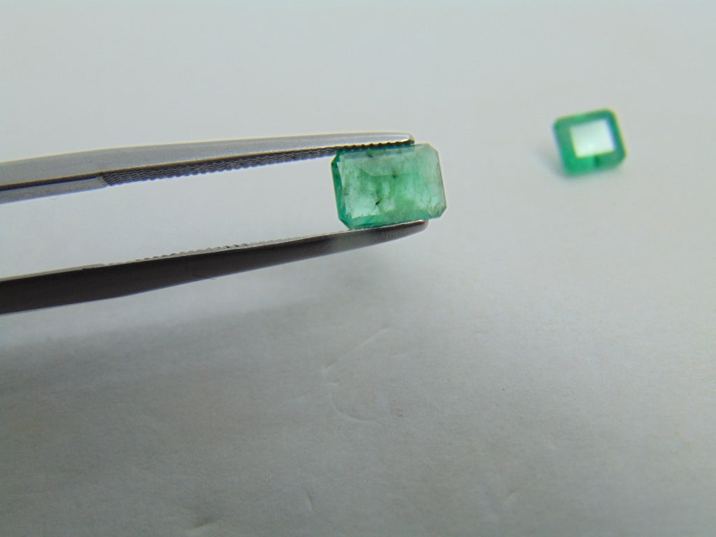 1.11ct Emerald 6x4mm 5x4mm