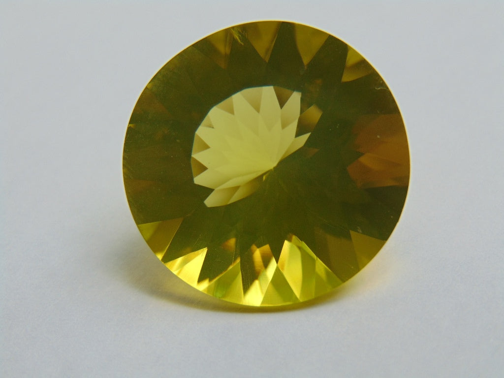 39.50ct Quartz (Green Gold)