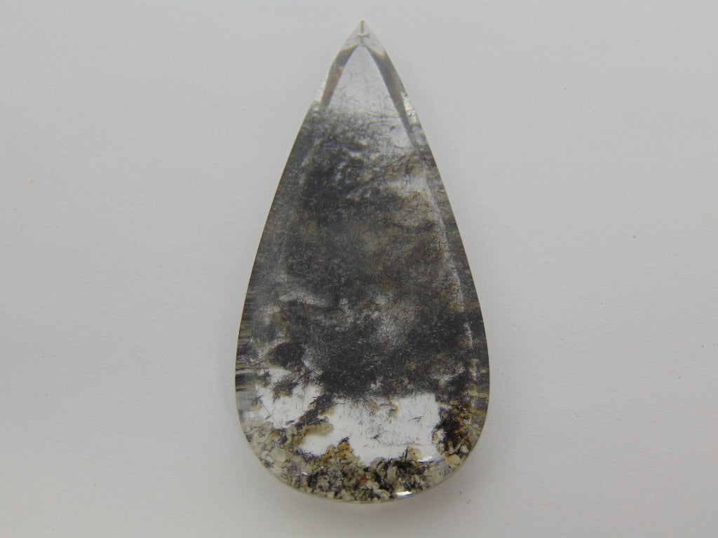 Inclusão de quartzo 171,70 ct 73 x 32 mm