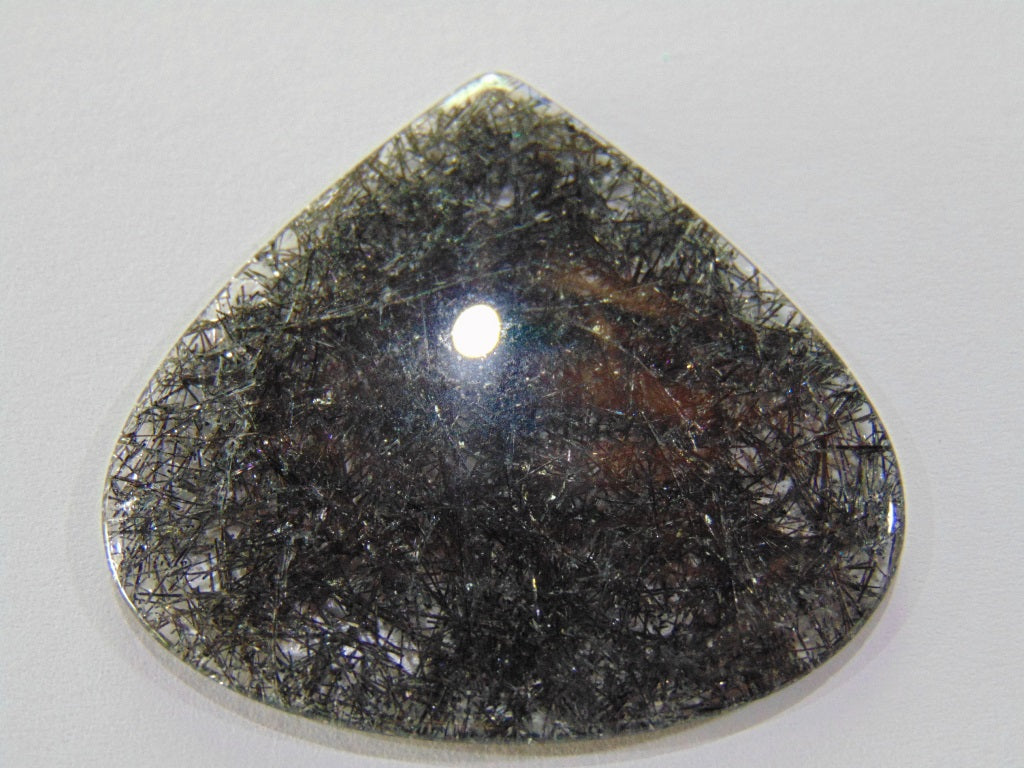 Inclusão de quartzo 71,10ct 48x45mm