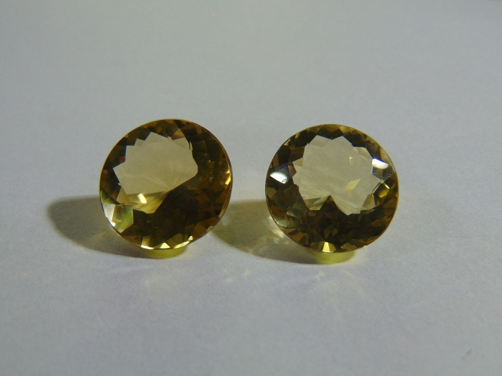 28ct Quartz (Green Gold) Pair