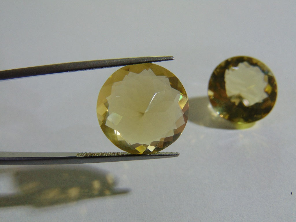 28ct Quartz (Green Gold) Pair