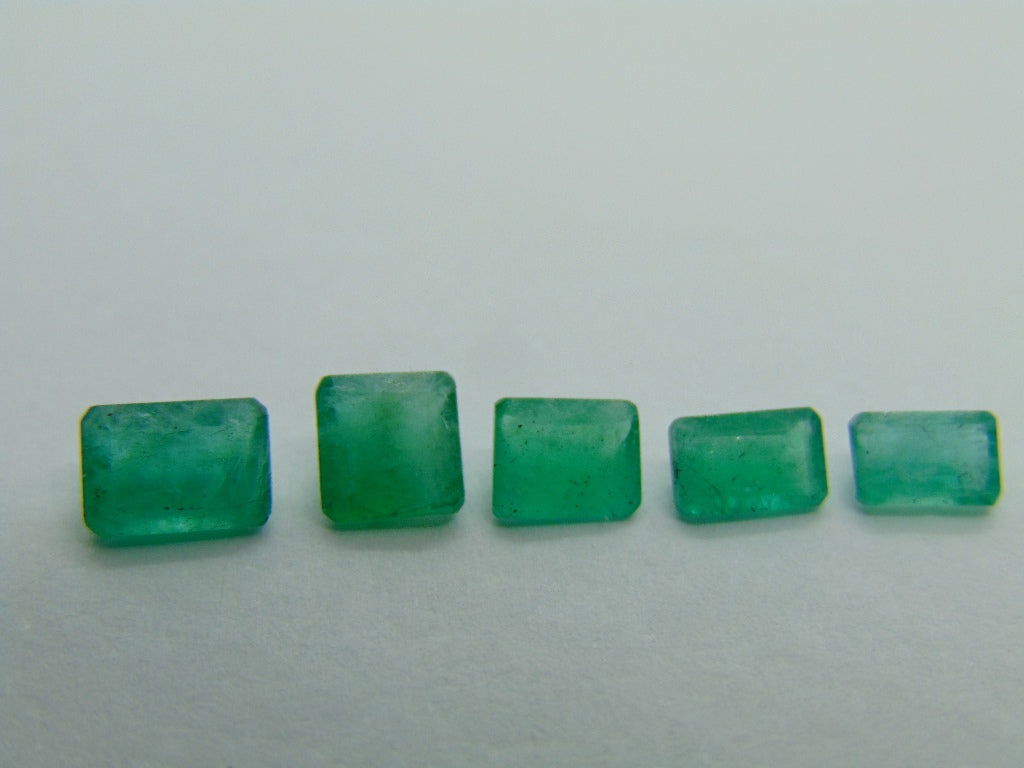 2.70cts Emerald