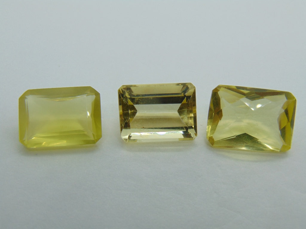 51.20cts Quartz (Green Gold)