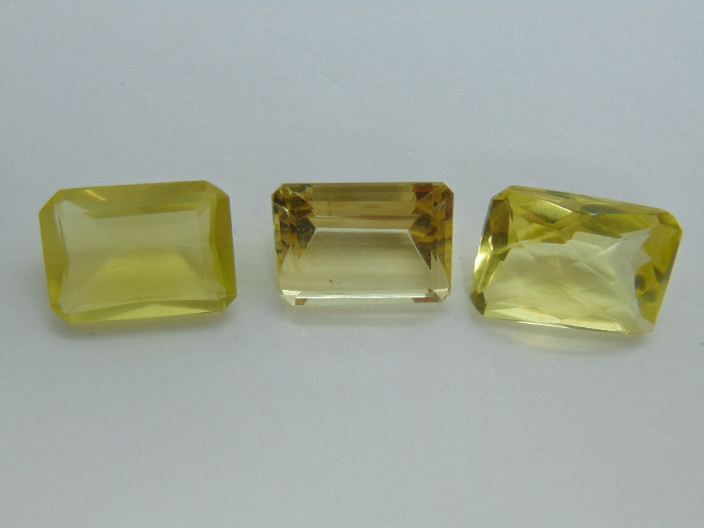 51.20cts Quartz (Green Gold)