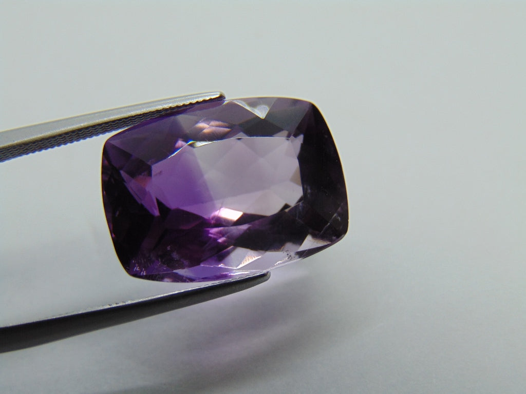 14.05ct Amethyst Bicolor 17x13mm