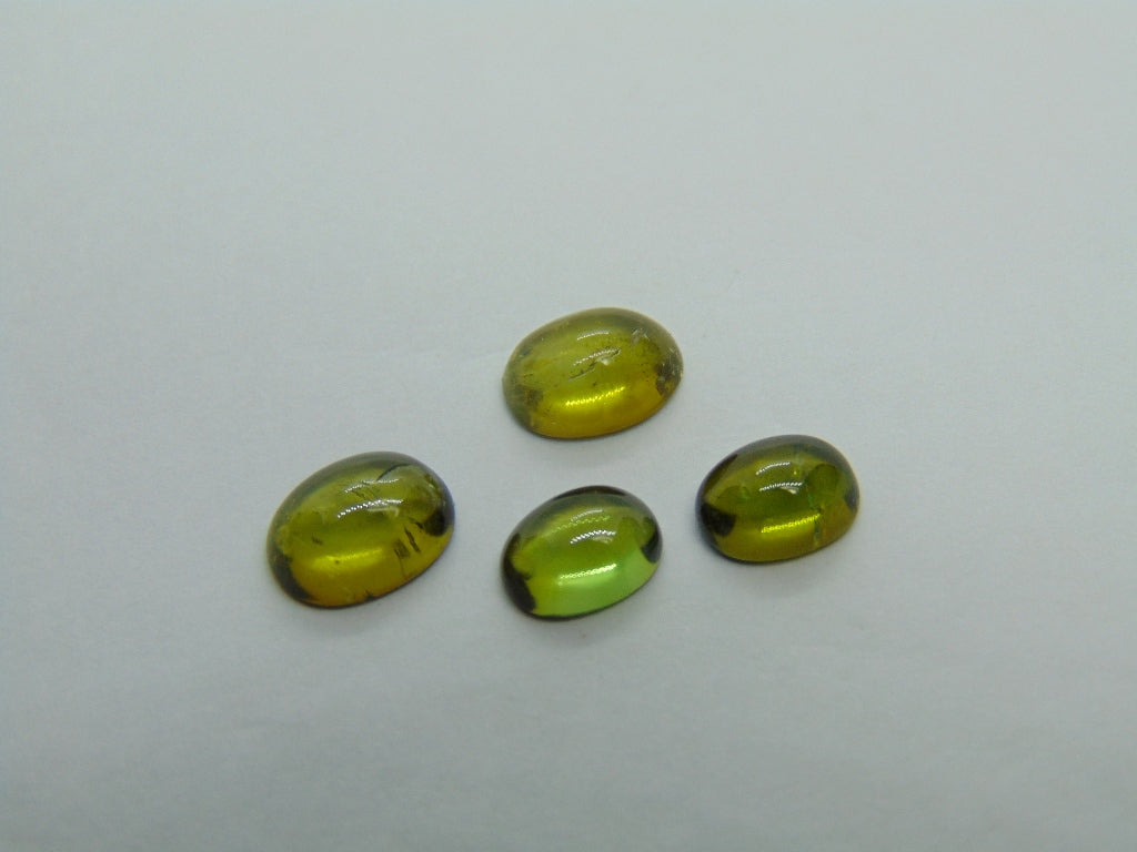 4,40cts Turmalina (Cabochon)