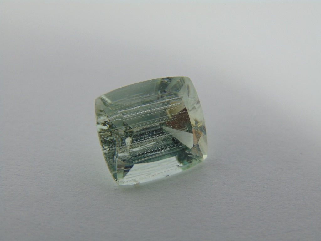 6.30ct Beryl With Needle 12x11mm