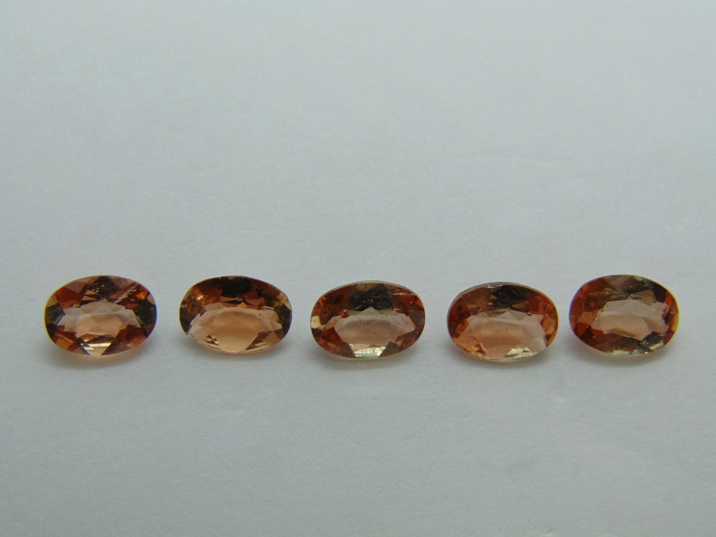 3,15 ct Andaluzita Calibrada 7x5mm