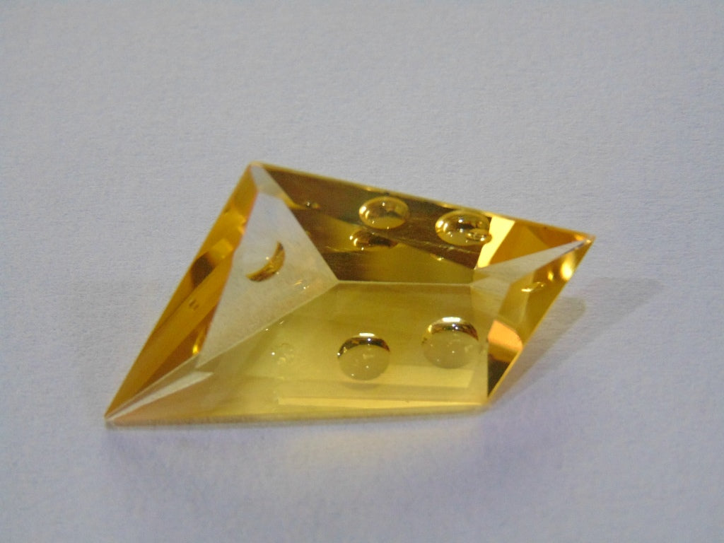 19,90ct Citrino Com Bolhas 36x16mm