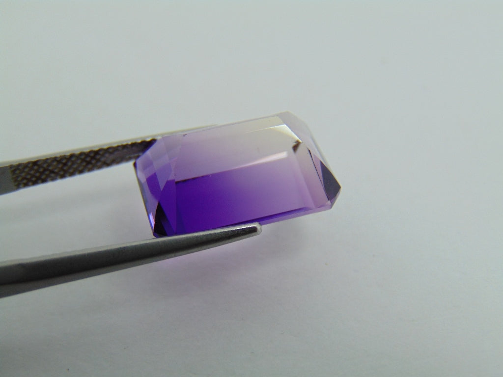 11.70cts Amethyst (Bicolor)