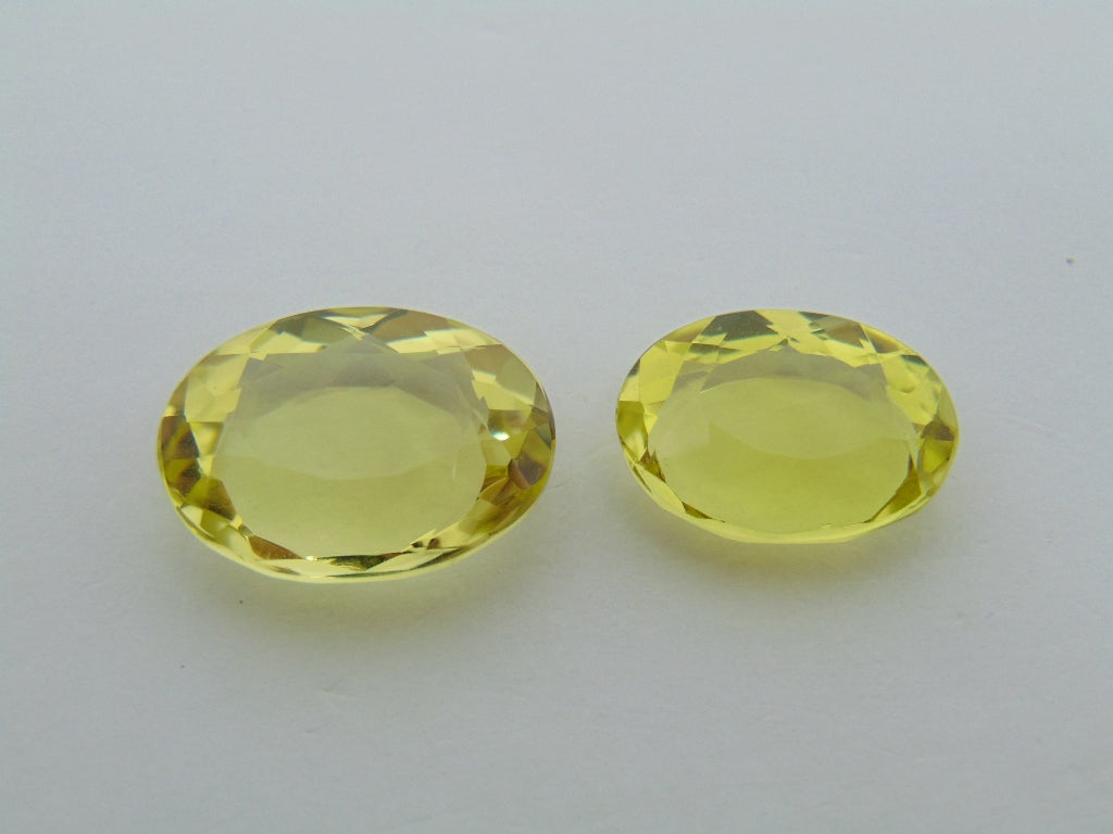 30.20cts Quartz (Green Gold)