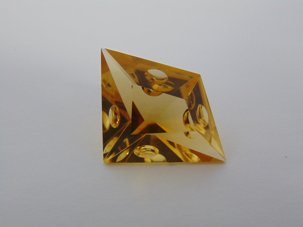 25.70ct Citrine With Bubbles 29x22mm