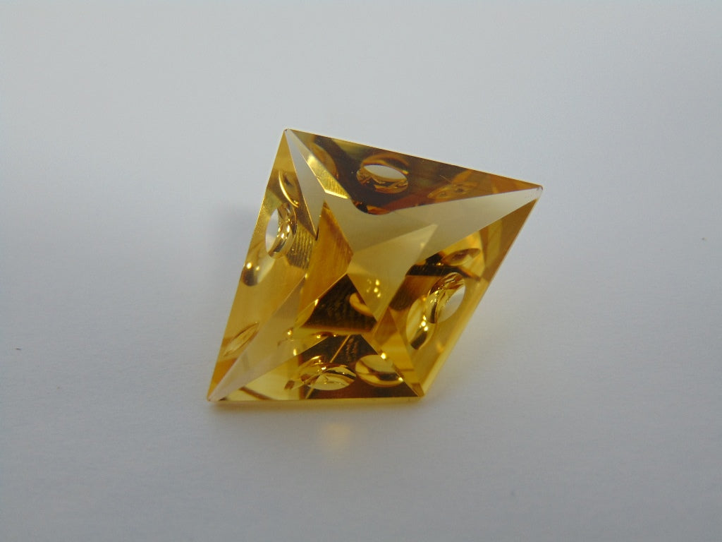 25.70ct Citrine With Bubbles 29x22mm