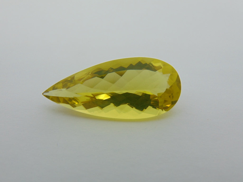 27.40cts Quartz (Green Gold)