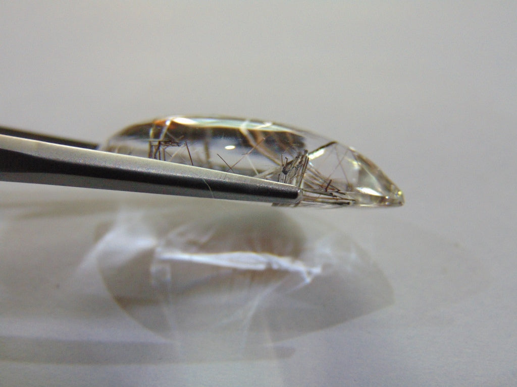 Inclusão de quartzo 19,50ct 28x15mm