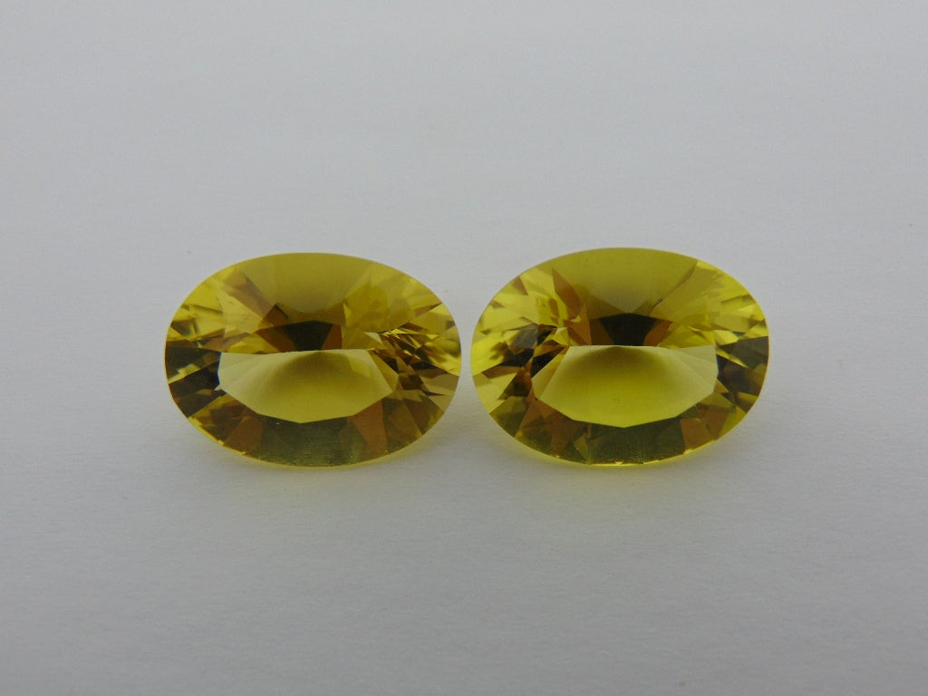 30.60cts Quartz (Green Gold)