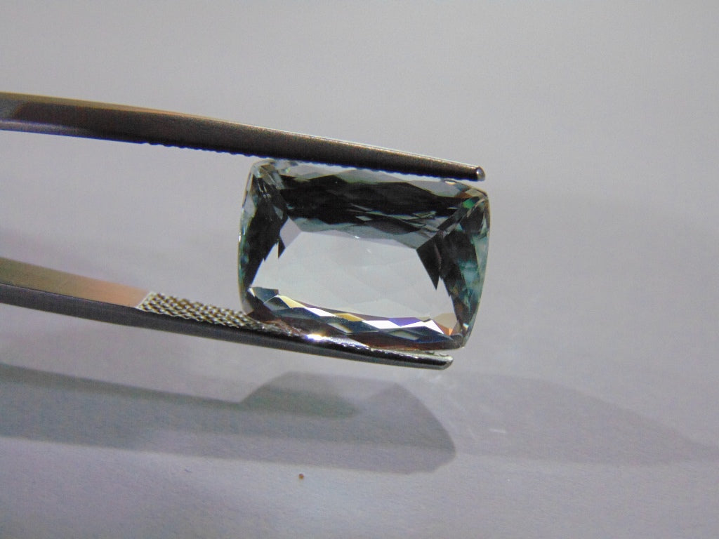 8,20 ct Aquamarine 15x11mm