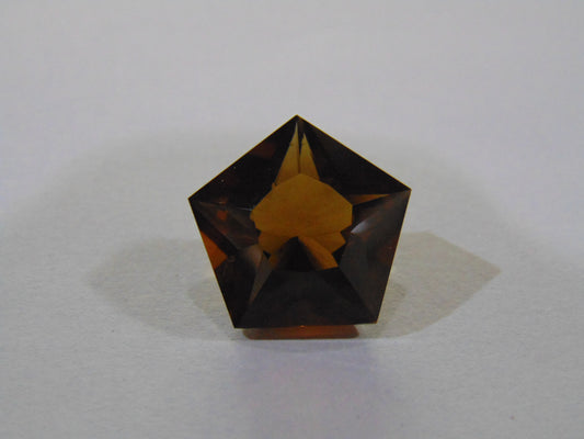 Estrela de quartzo 17,60 quilates (esfumado)