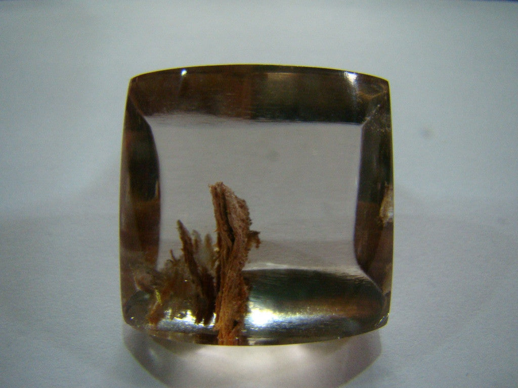 Inclusão de Quartzo 107,50 ct 28x26mm