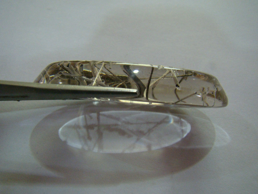 Inclusão de Quartzo 72,50 ct 55x23mm