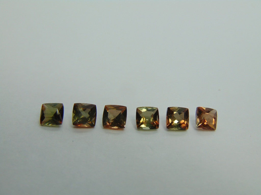 4,28 ct Andaluzita calibrada 5 mm