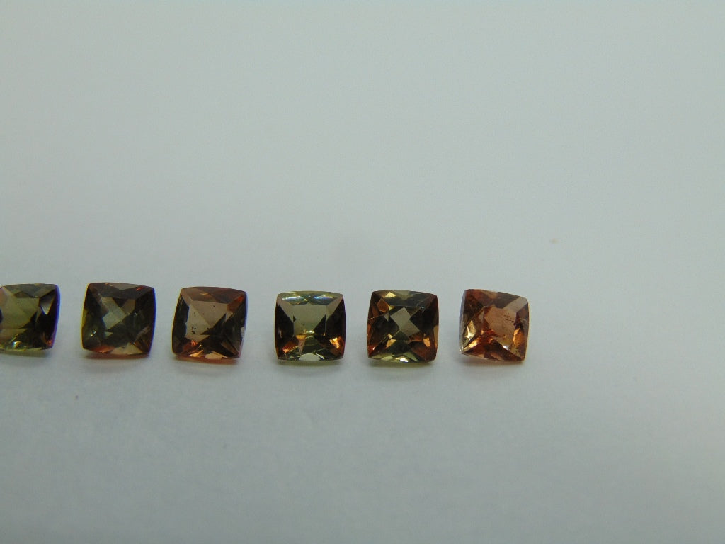 4,28 ct Andaluzita calibrada 5 mm