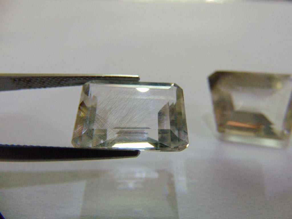 Inclusão de quartzo de 22,60 ct