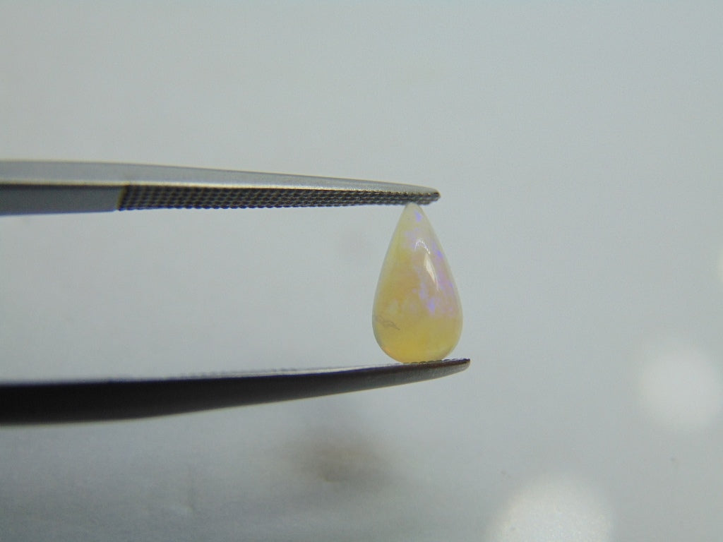 0.83ct Opal 9x5mm