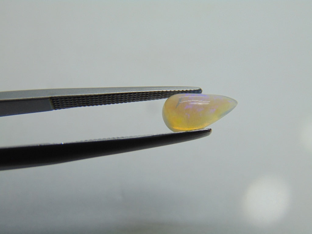 0.83ct Opal 9x5mm