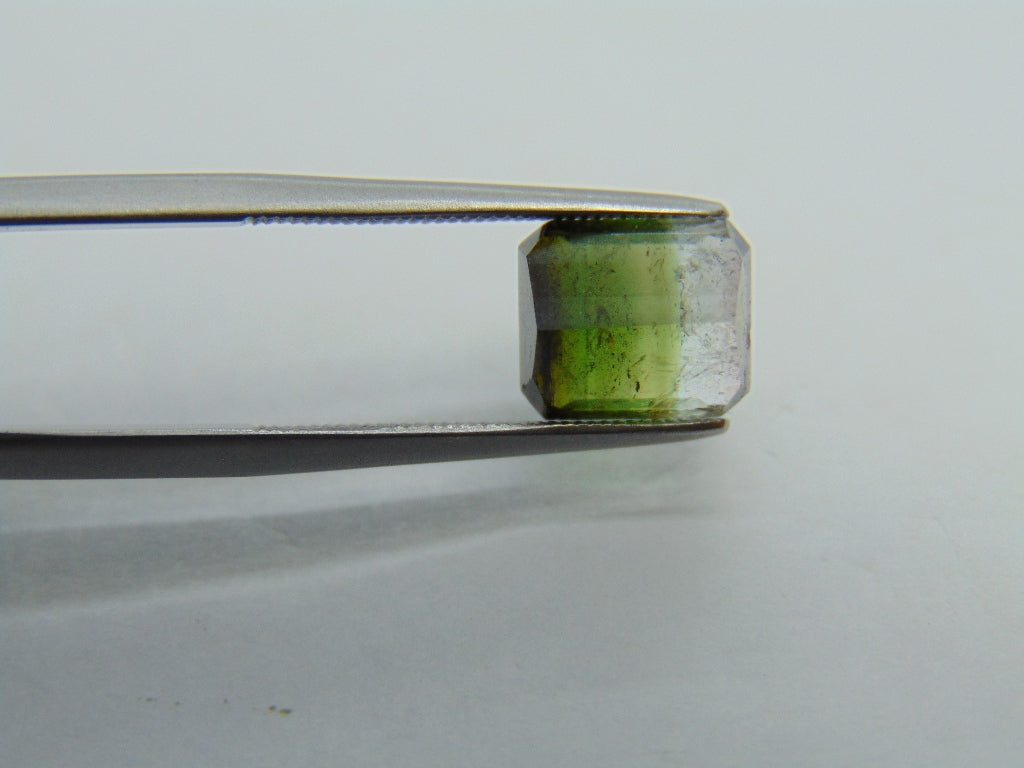 3.35ct Tourmaline Bicolor 9x7mm