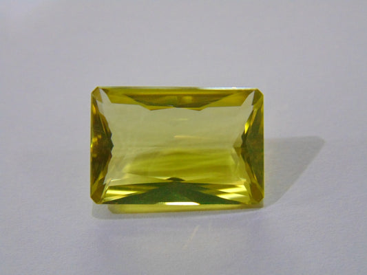 16.80ct Quartz (Green Gold)