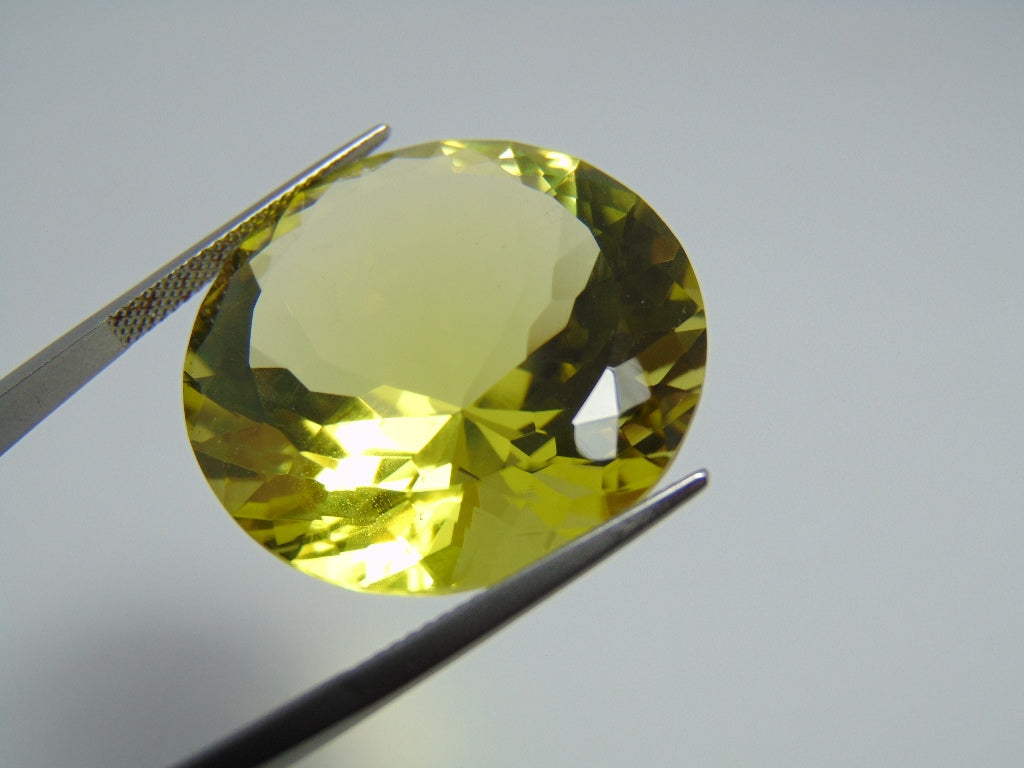 Quartzo de 56,20 cts (ouro verde)