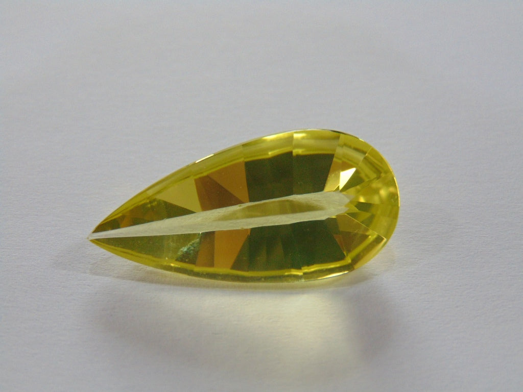 Quartzo Verde Ouro 18 quilates 30 x 15 mm