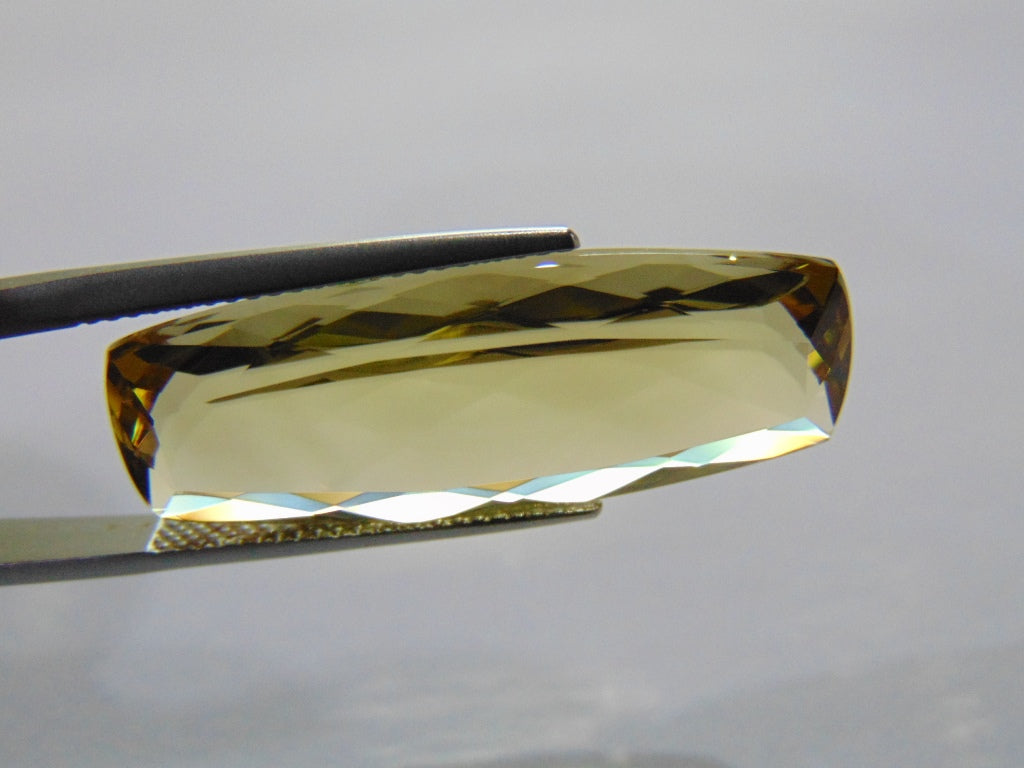 17.40ct Green Gold 30x11mm