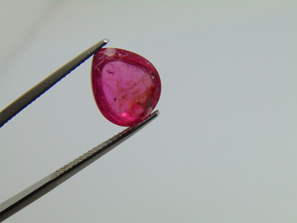 4.80cts Tourmaline (Cabochon)