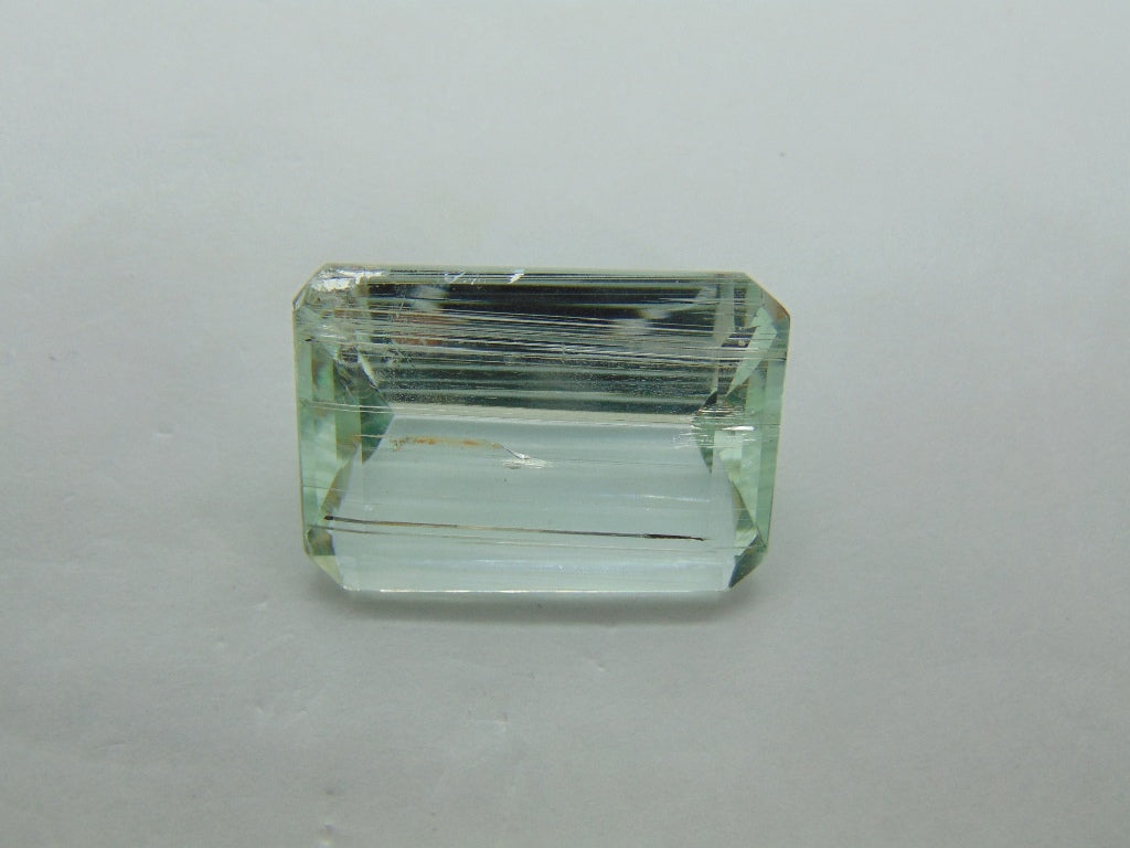 Aquamarine 40,50 ct com agulha 27x19mm