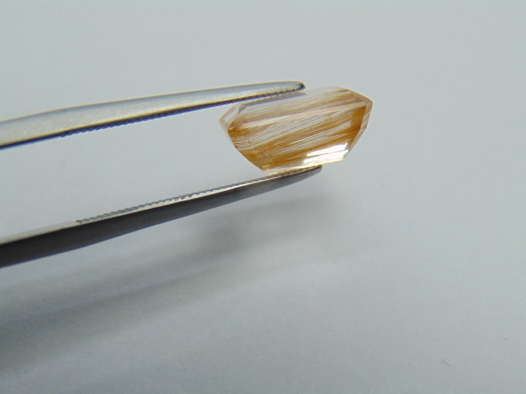 Topázio 3,75ct com inclusão 11x6mm