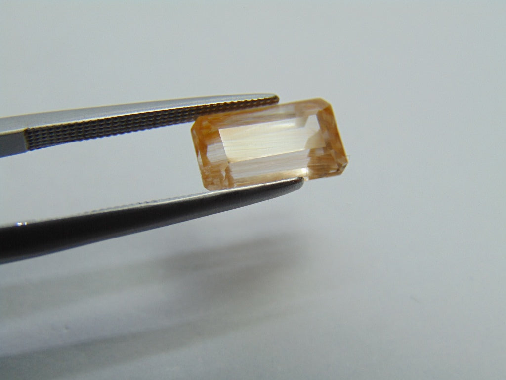 Topázio 3,75ct com inclusão 11x6mm