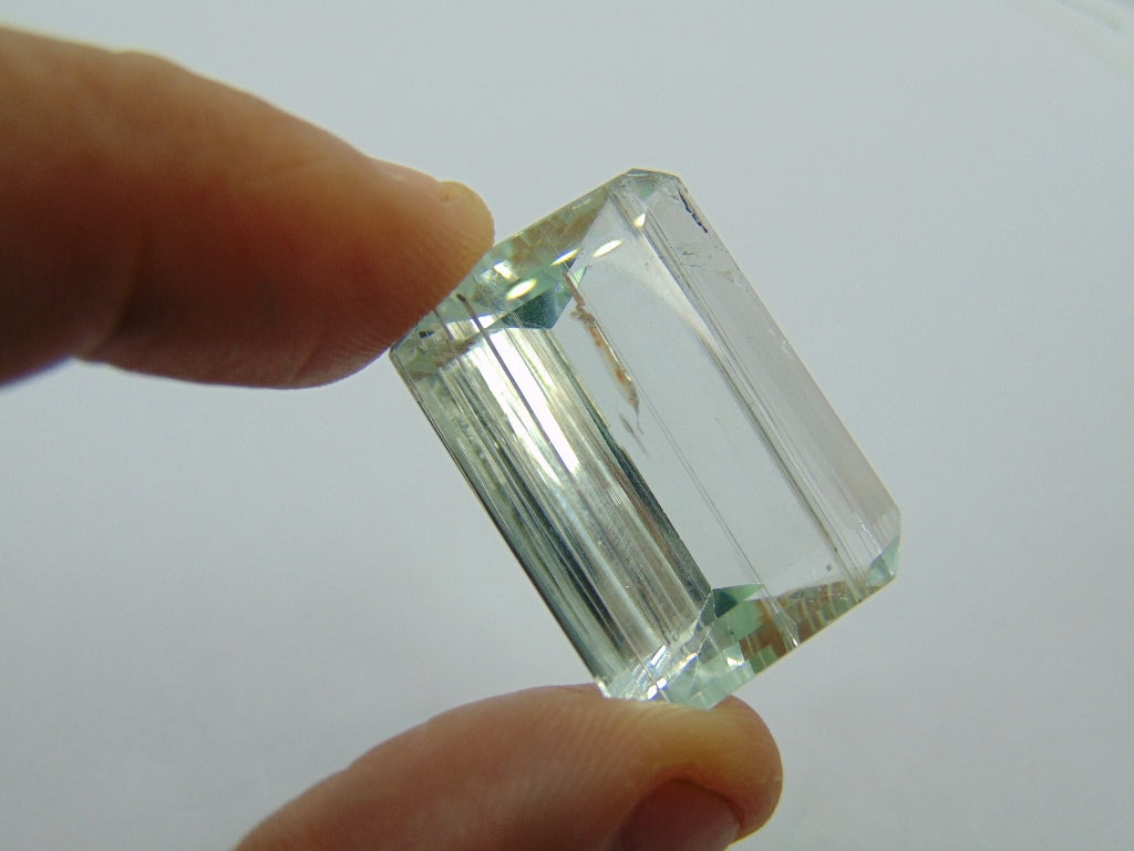 Aquamarine 40,50 ct com agulha 27x19mm