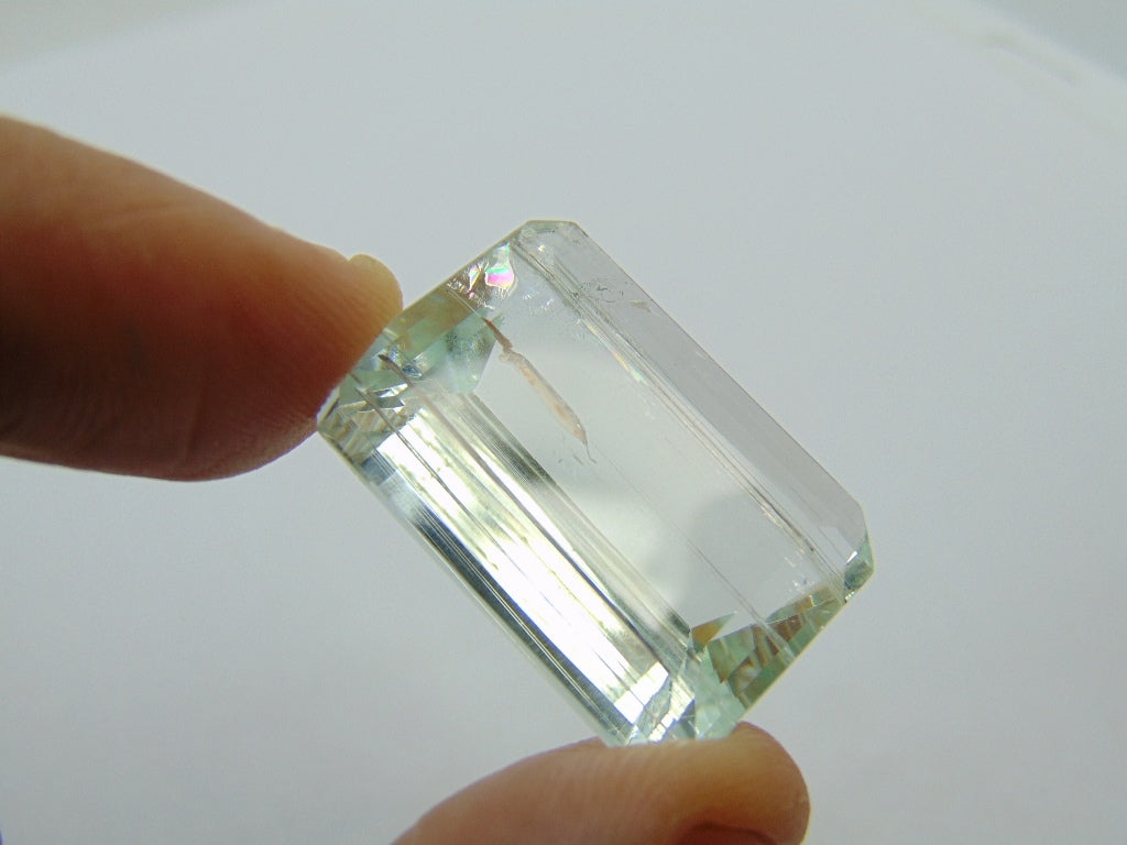 Aquamarine 40,50 ct com agulha 27x19mm