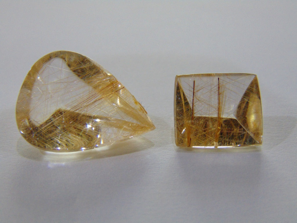 29.50ct Quartz with Rutile