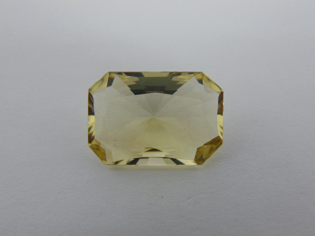 Ouro Verde 29,40 quilates 25x18mm