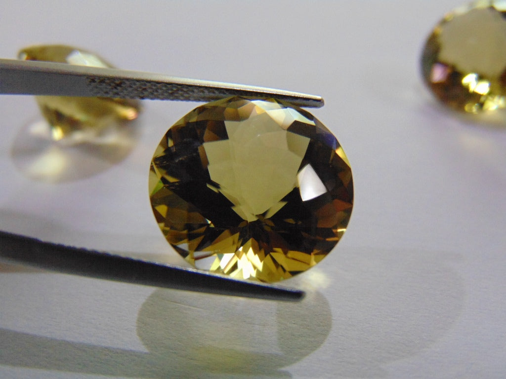 36.30ct Citrine Calibrated 15mm